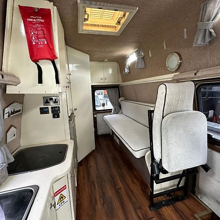 Retro Camper Hire Ξενοδοχείο Δουβλίνο Εξωτερικό φωτογραφία
