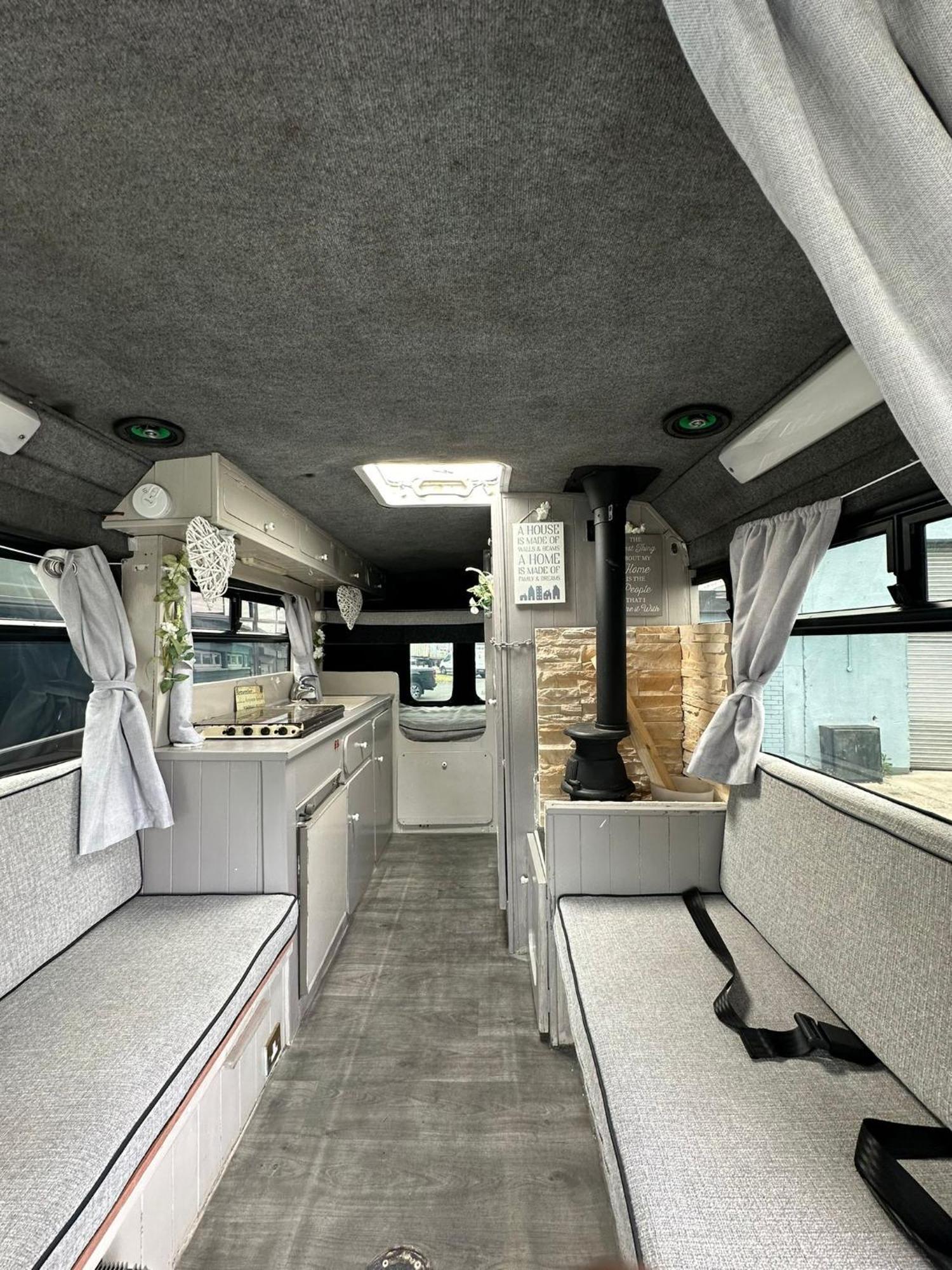 Retro Camper Hire Ξενοδοχείο Δουβλίνο Εξωτερικό φωτογραφία