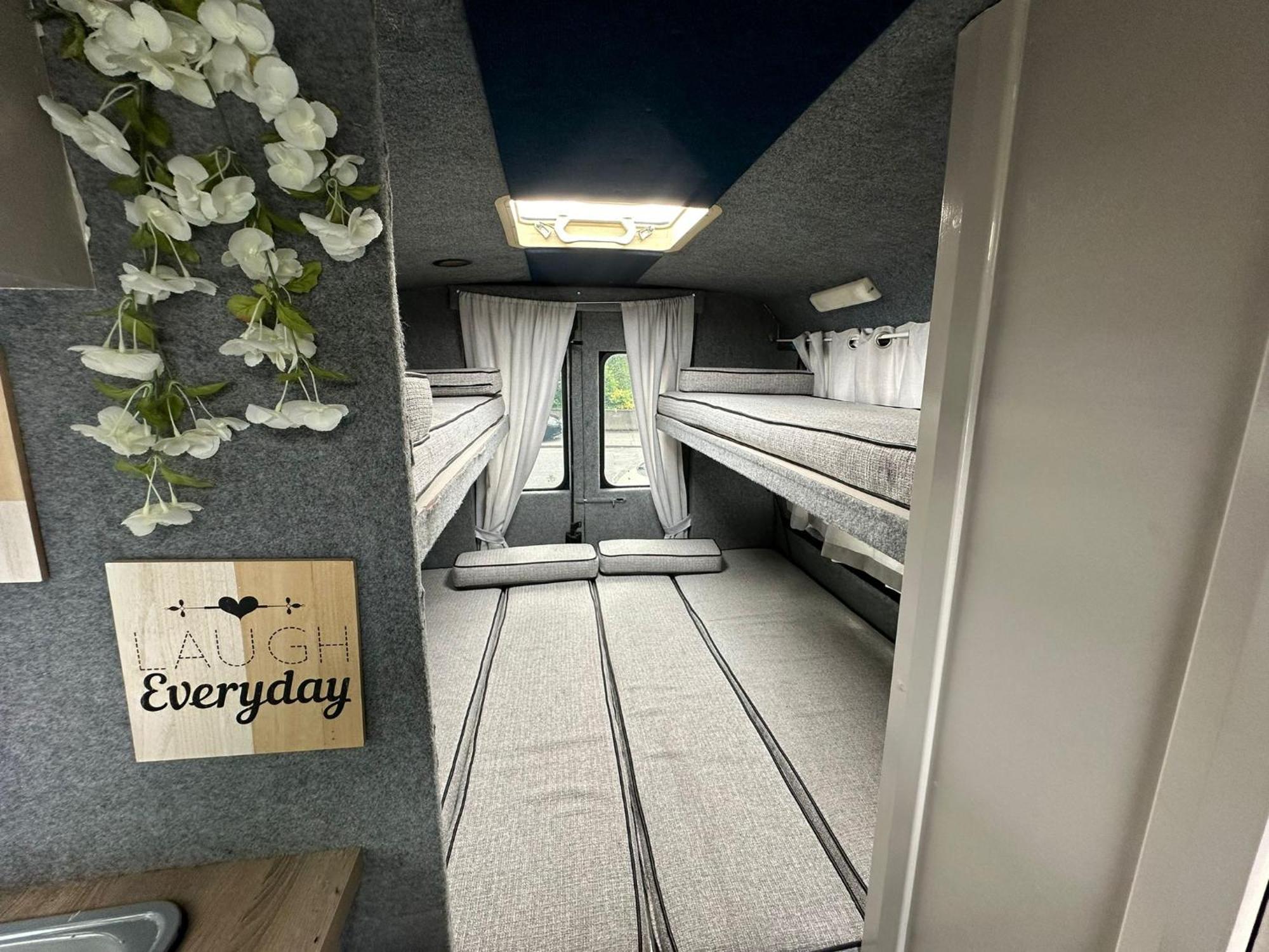 Retro Camper Hire Discover Ireland Δουβλίνο Εξωτερικό φωτογραφία